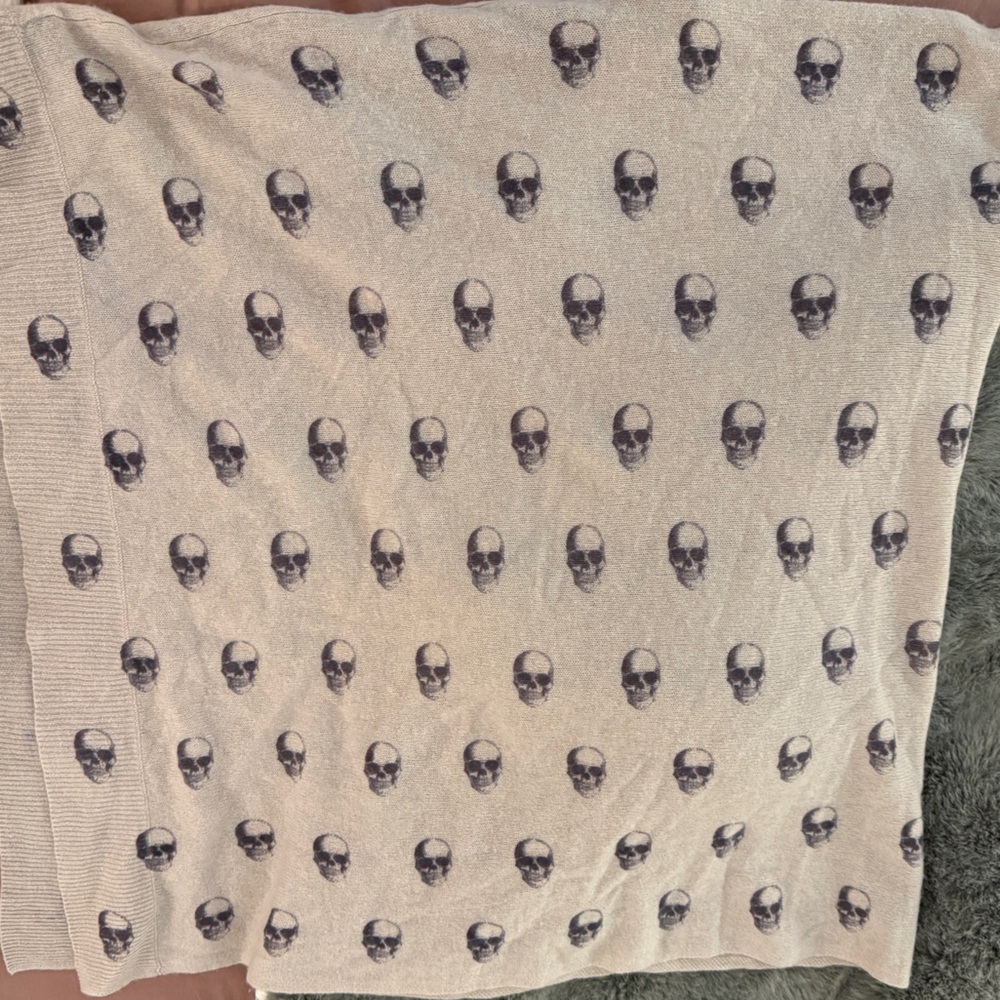 Skull Cashmere Beige and Charcoal Geraldine Poncho